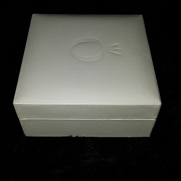 Empty Pandora Box - Picture 5 of 7